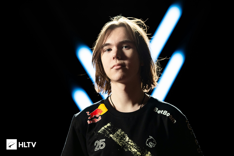 区域配合的 区域配合的