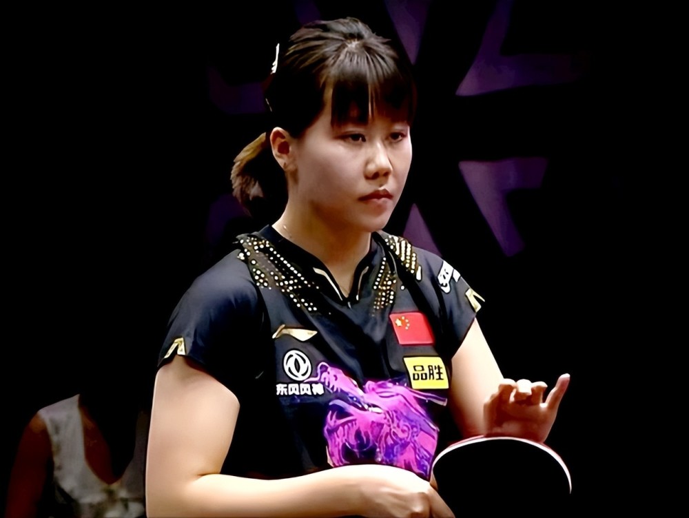 并谈及与V 并谈及与V